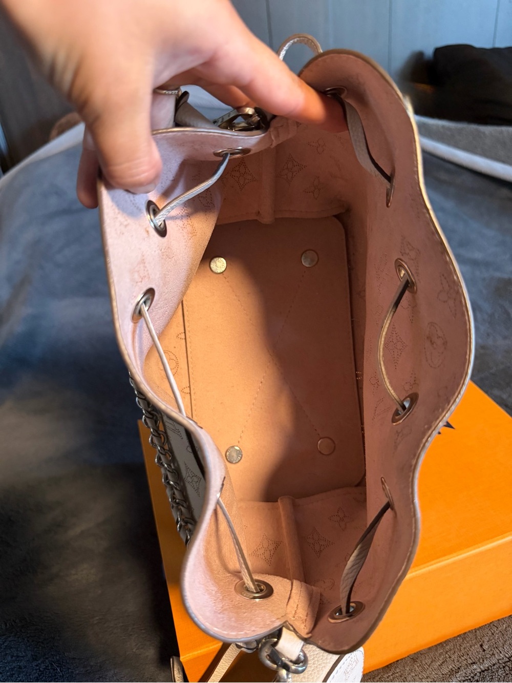 Louis Vuitton Bella Mahina Deg Rose Special Edition - Picture 3 of 5